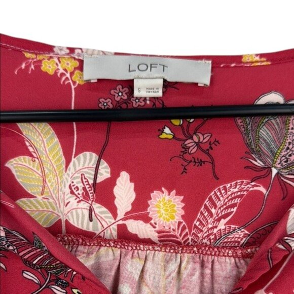 Loft Top Pink with yellow and white florals Women's Size S - Picture 7 of 9